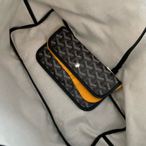 GOYARD St. Louis PM Bag - Picture 5 of 10
